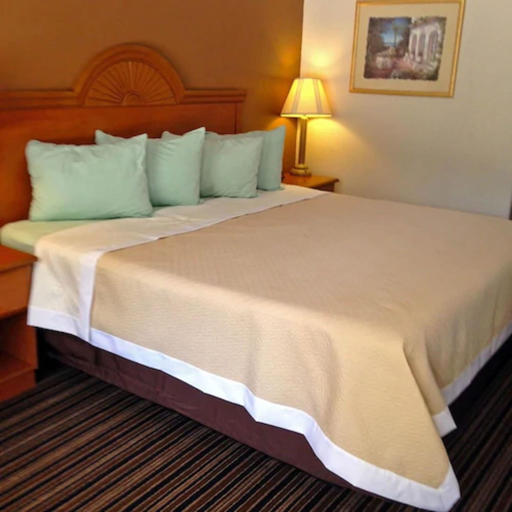 Americas Best Value Inn Deridder Esterno foto